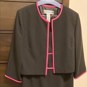 Jessica Howard size 12, 2 piece